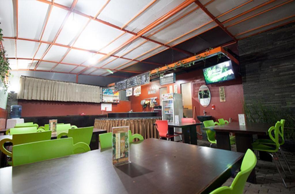 Mine Home Hotel Bandung Exterior foto
